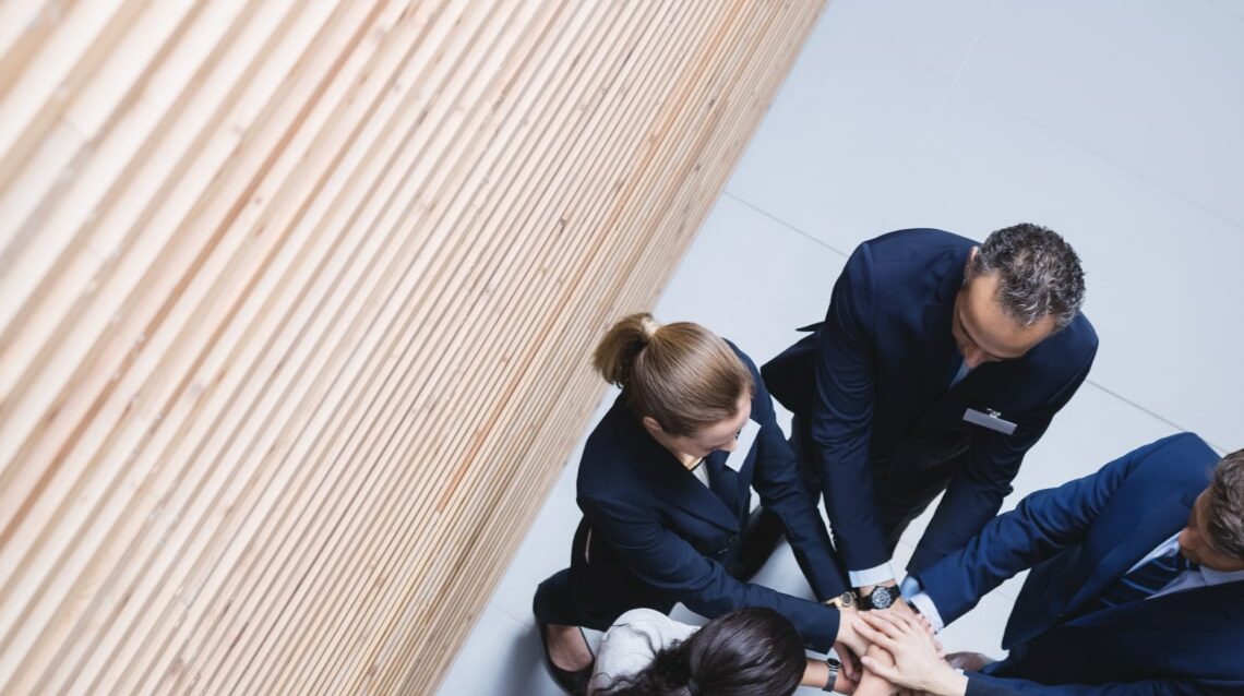 businesspeople-stacking 1-min businesspeople-stacking 1-min